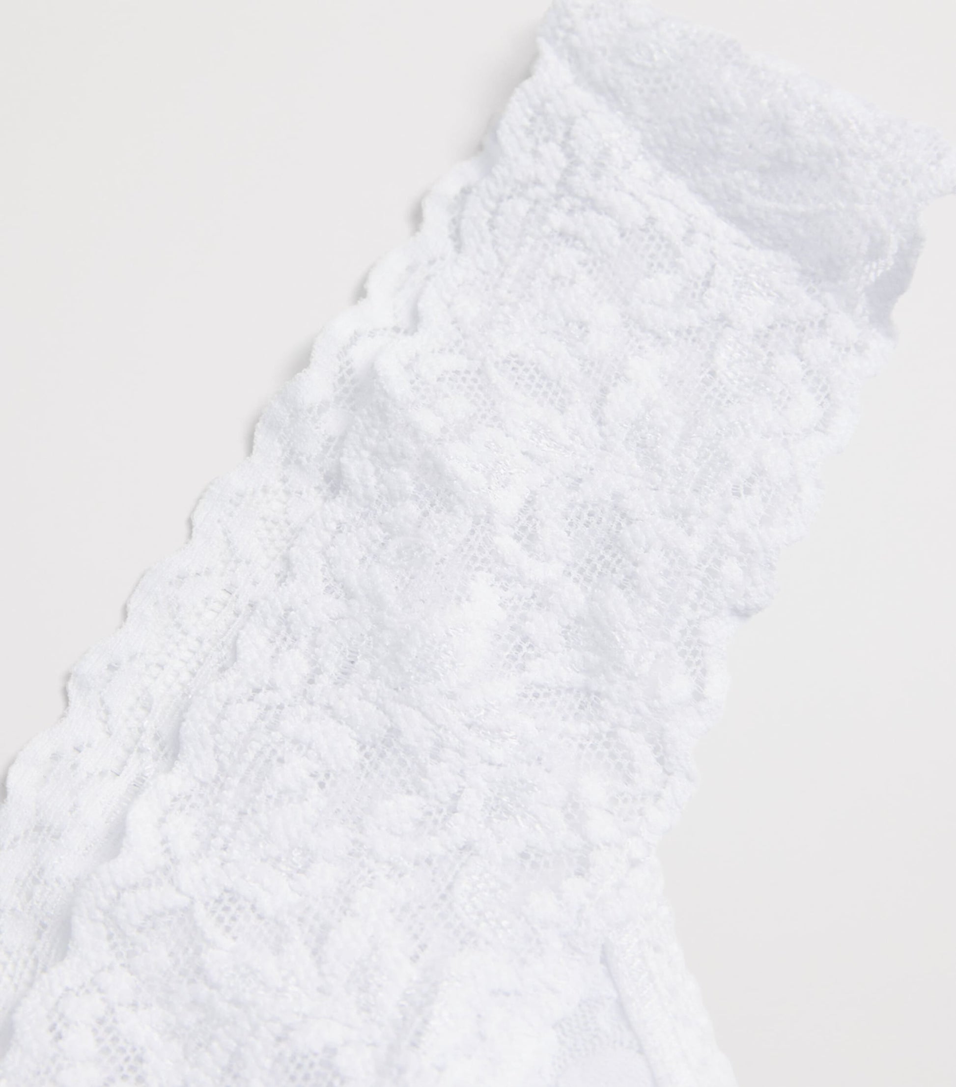 White Lace Low-Rise Thong