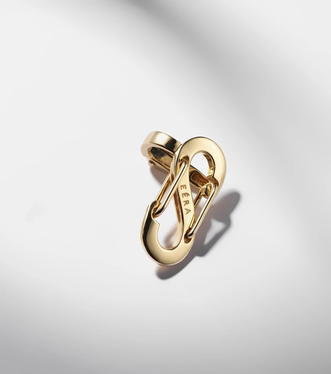Eéra - Romy 18kt gold single ear cuff
