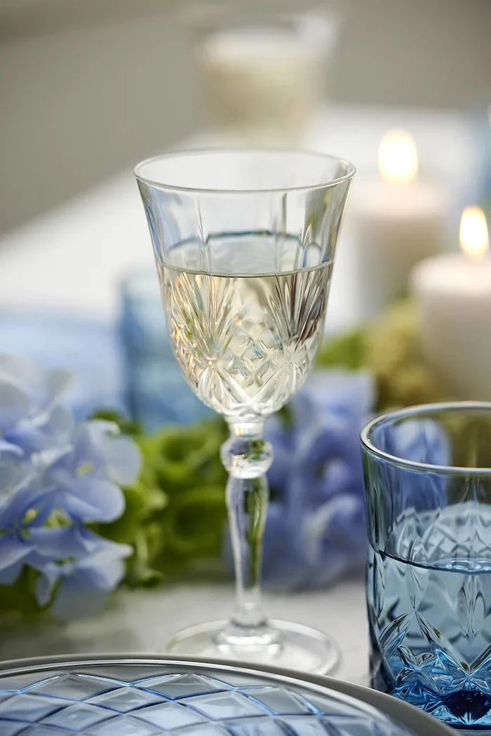 Комплект чаши за вино Lyngby Glas Melodia 210 ml