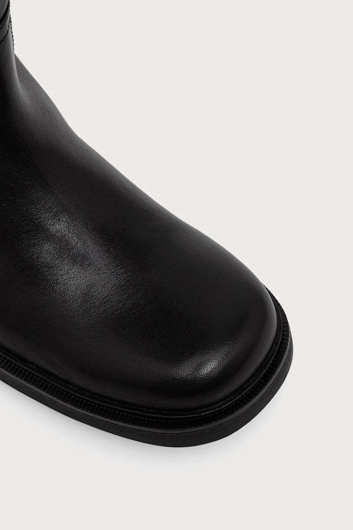 Vagabond Shoemakers diz altı kadın deri çizmeler KARLIE