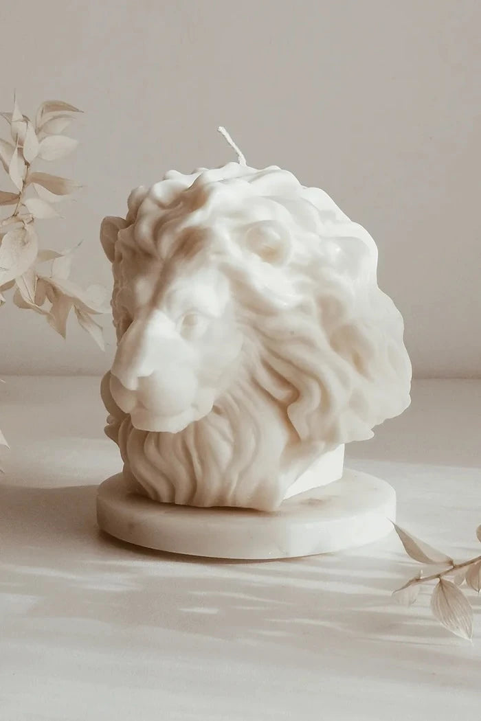Temida Lion Dekoratif Mum 515 g