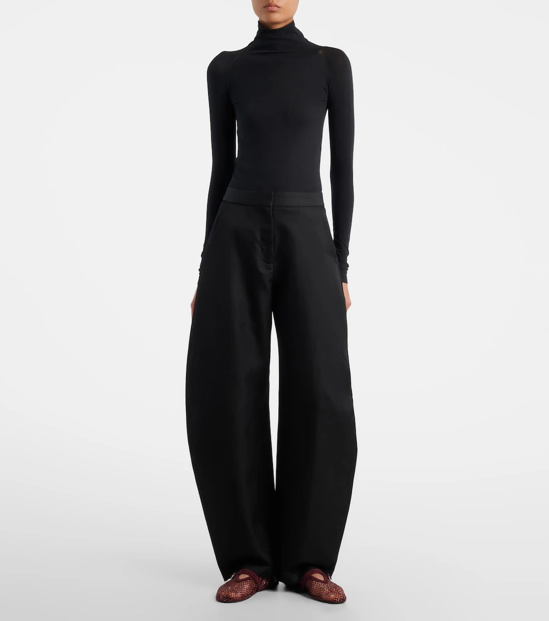 Alaïa - Embellished fishnet ballet flats