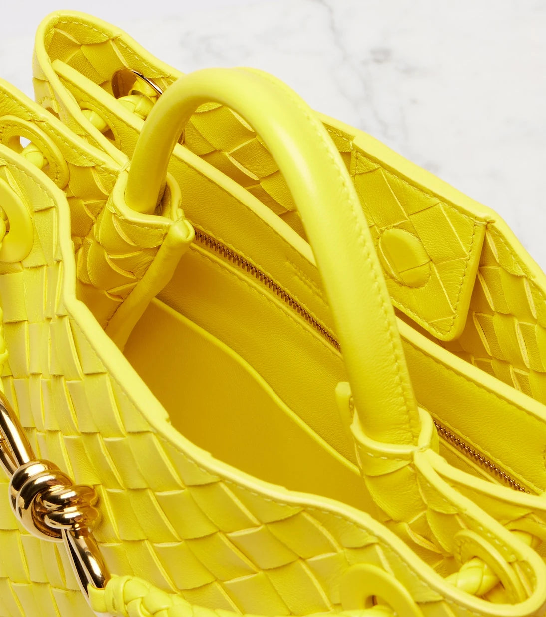 Bottega Veneta - Andiamo Small leather tote bag