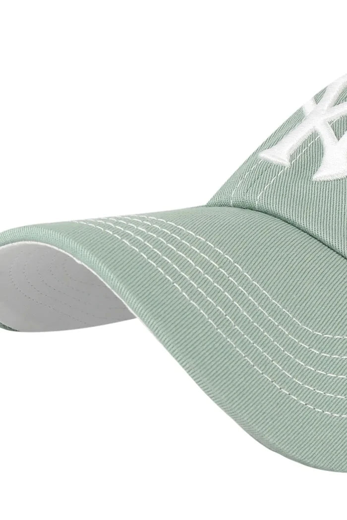 Памучна шапка с козирка 47 brand MLB New York Yankees