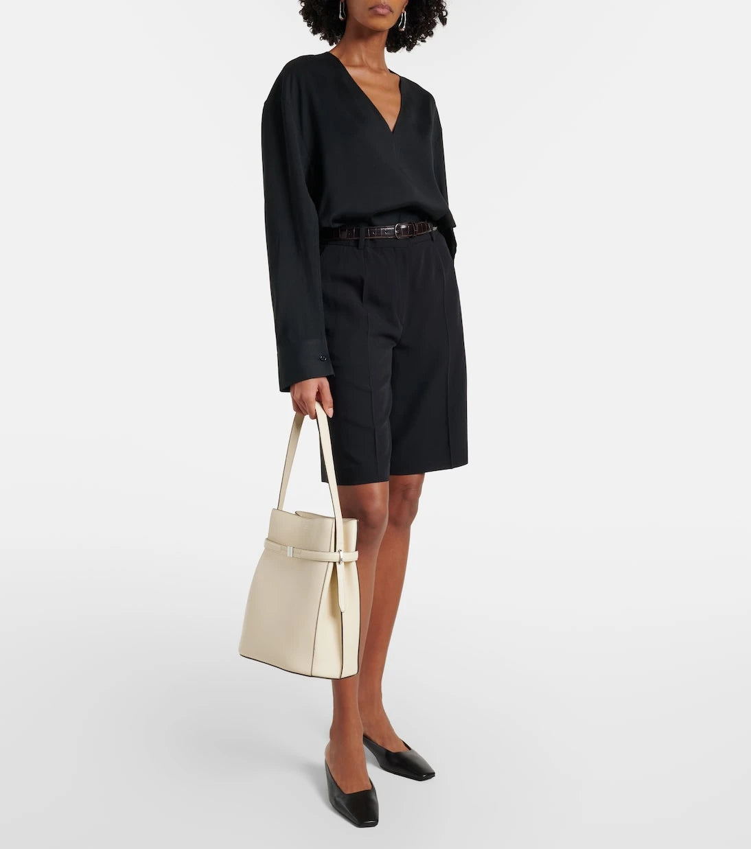 Toteme - Large leather bucket bag