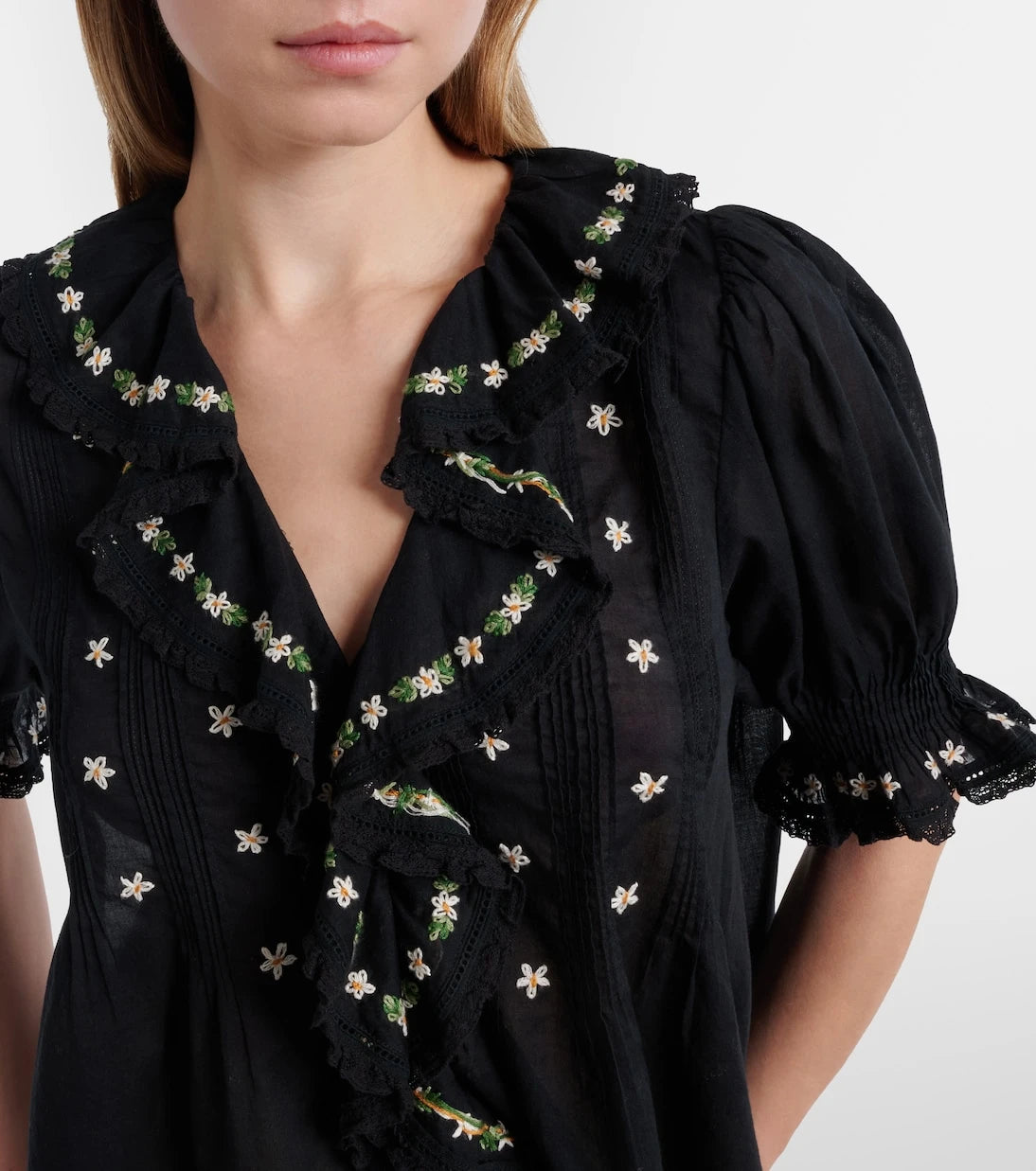 Dôen - Hettie floral embroidered ruffled cotton blouse