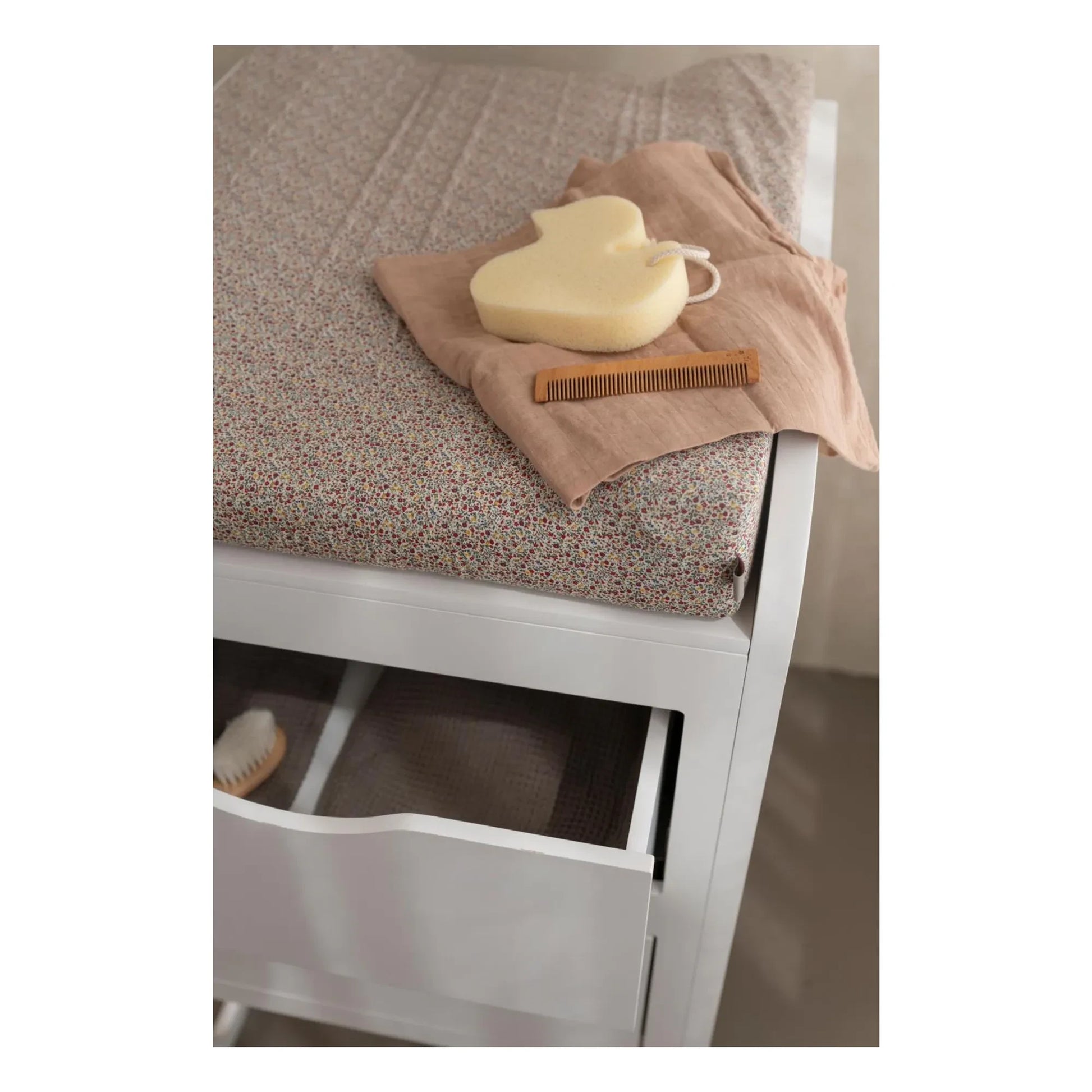 Nofred - Form changing table | White