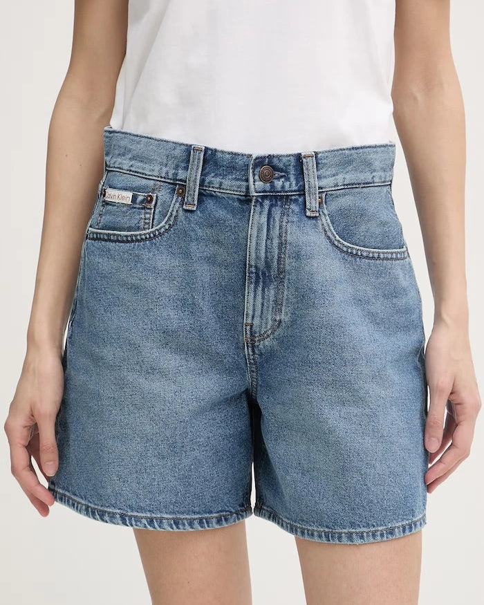 Calvin Klein Jeans kadın denim kısa şort