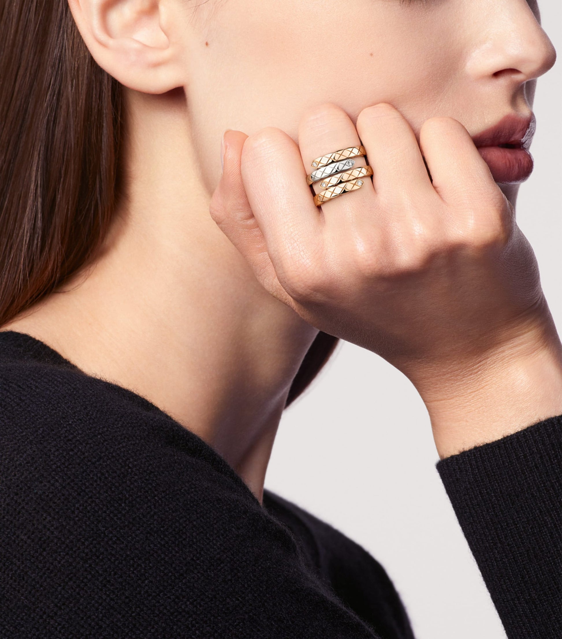 Beige Gold and Diamond Coco Crush Ring