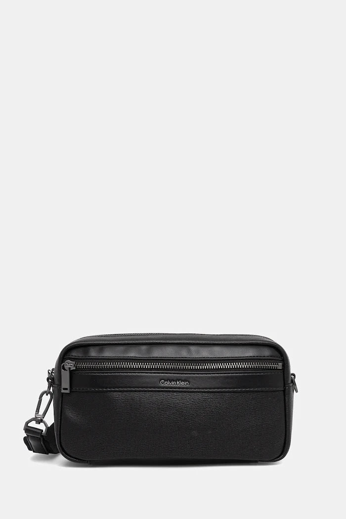 Чанта през рамо Calvin Klein