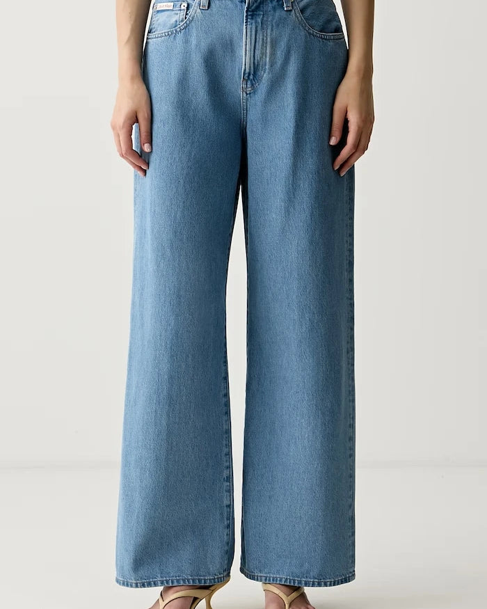 Calvin Klein Jeans geniş paça kadın kot pantolon
