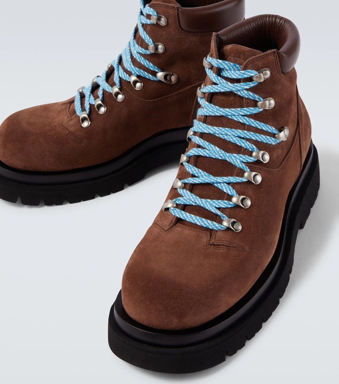 Bottega Veneta - Lug suede ankle boots