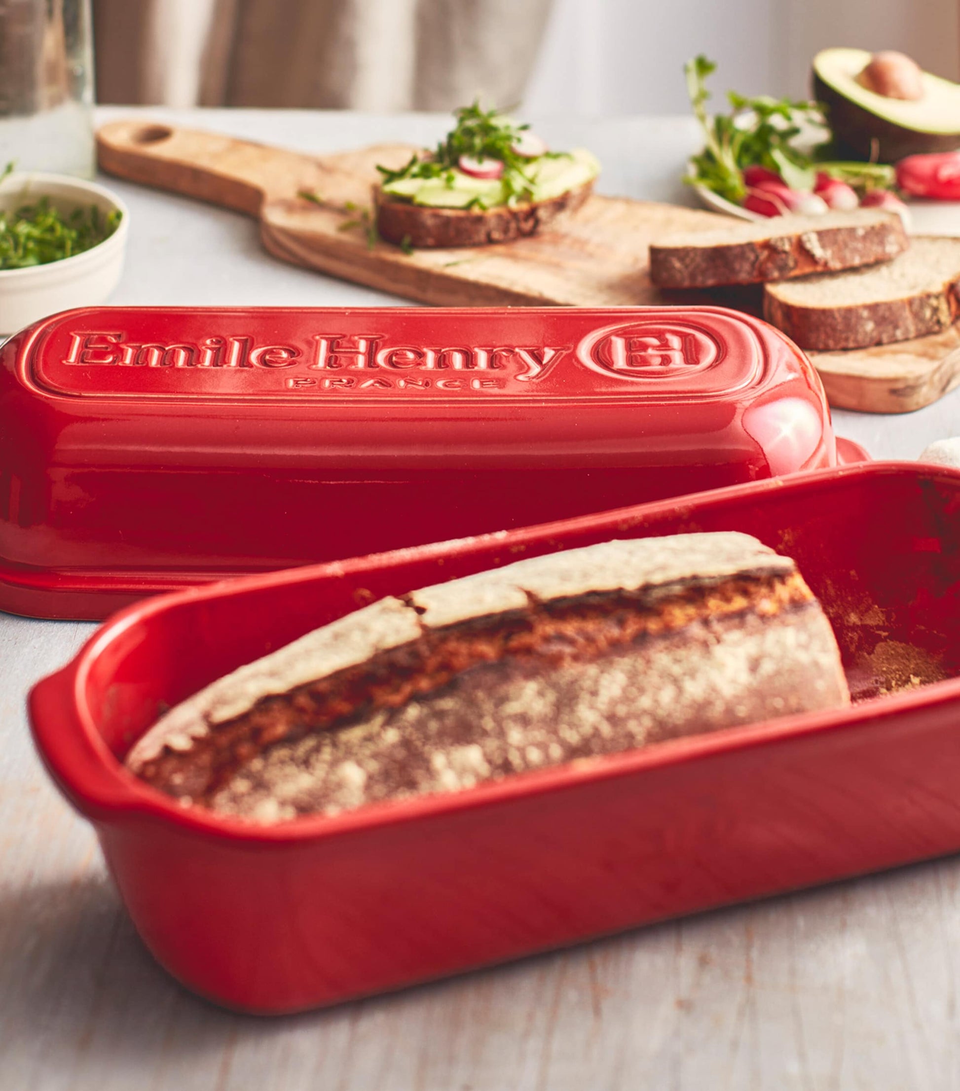 Emile Henry Ceramic Bread Loaf Baker (39.5cm)