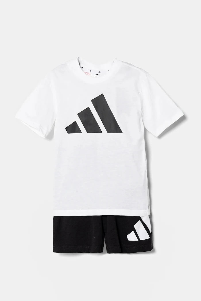 adidas Çocuk Takımı