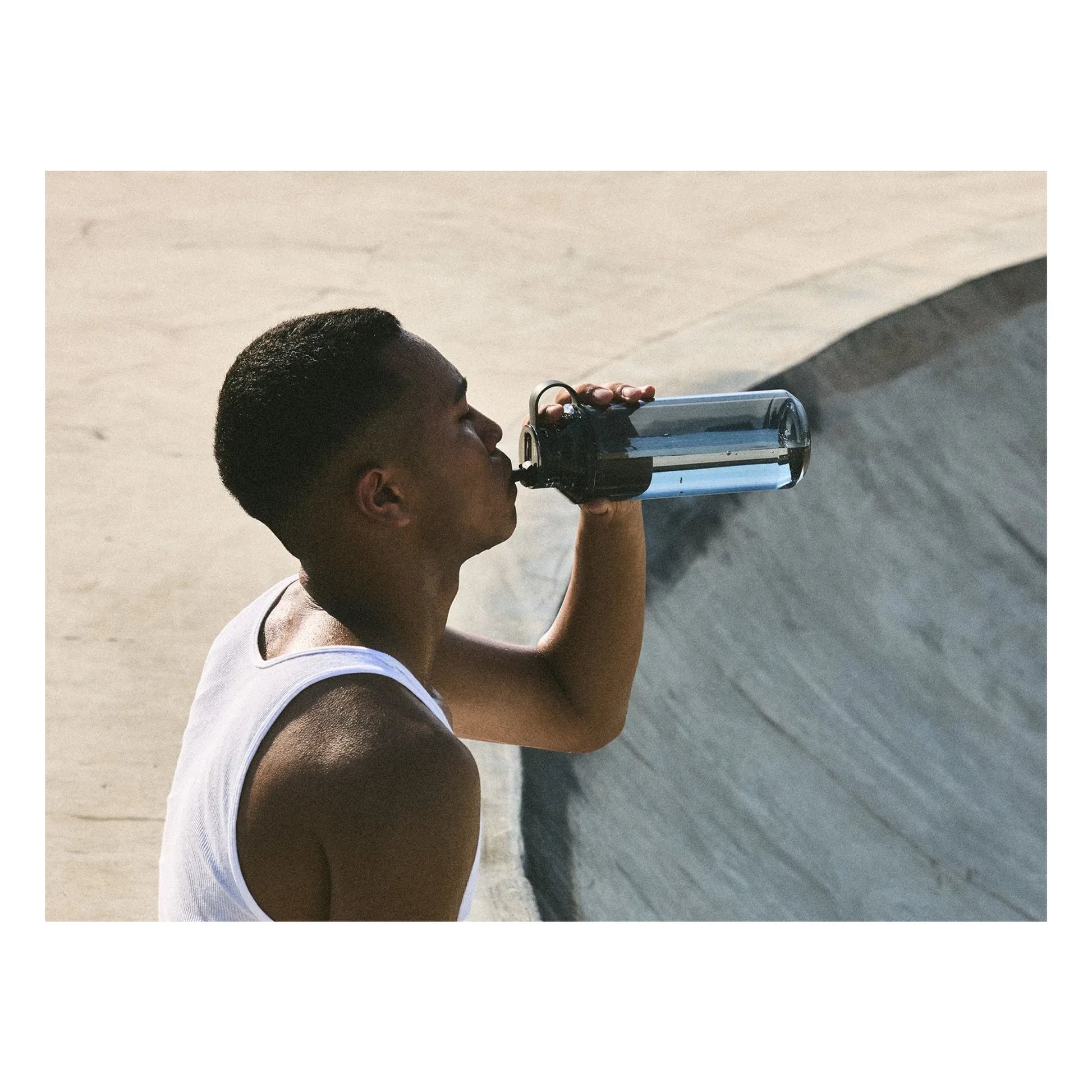 Kinto - Active Bottle - 950 ml | Charcoal grey