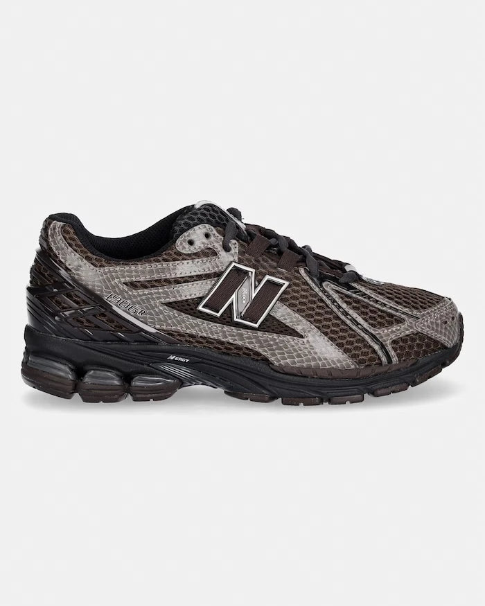 New Balance 1906 Sneakers