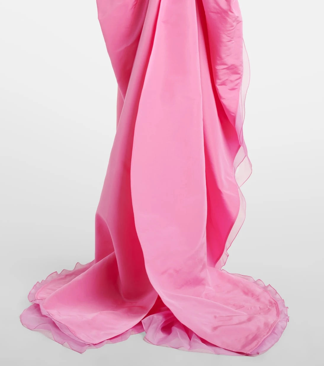 Carolina Herrera - Bow-detail strapless crêpe gown
