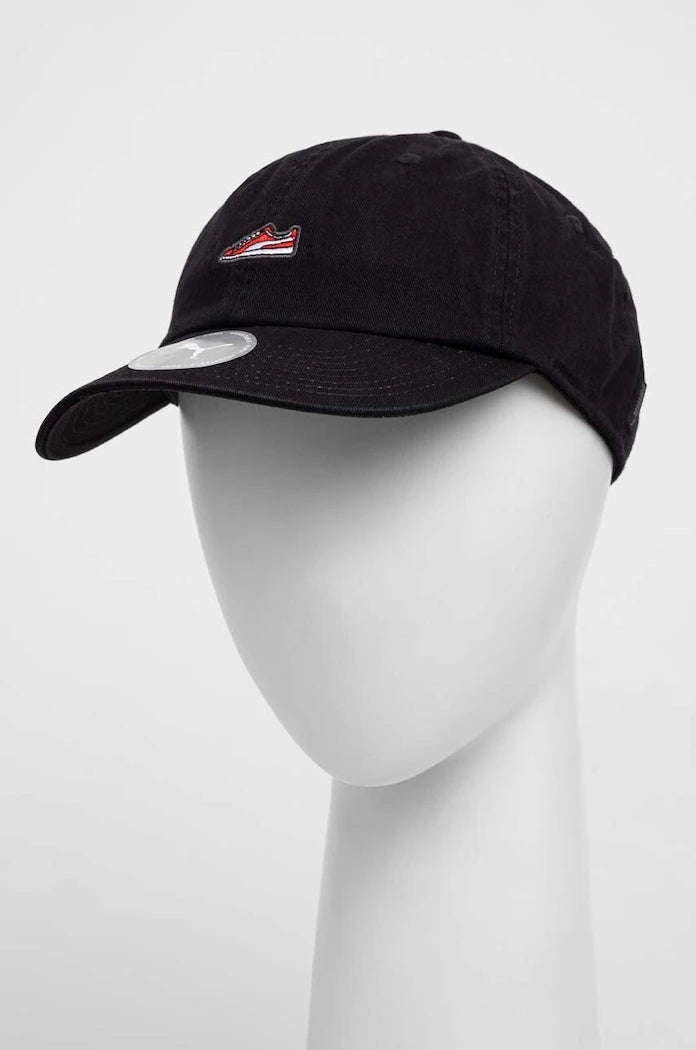 Памучна шапка с козирка Puma