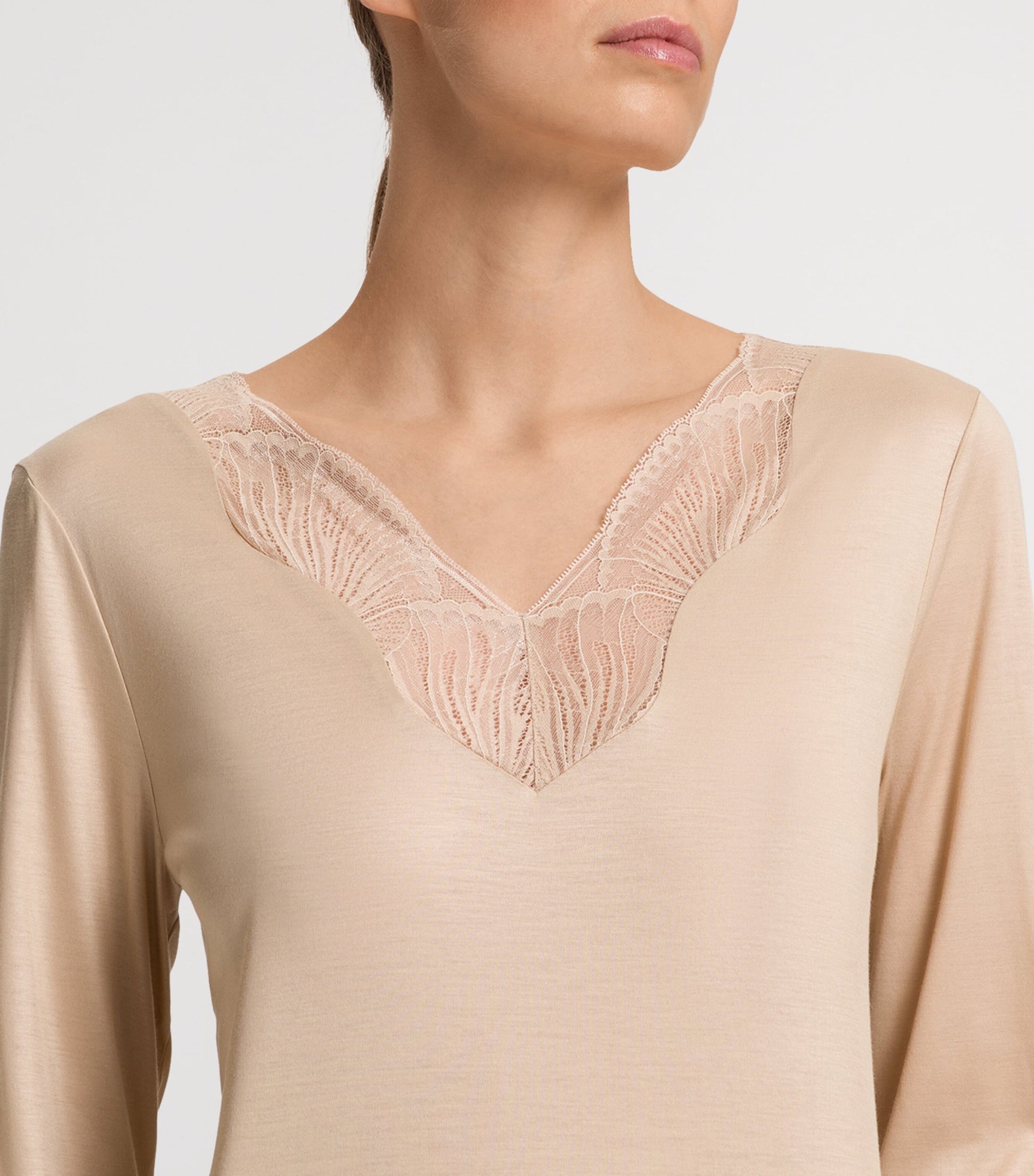 Lace-Trim Long-Sleeve Pyjamas