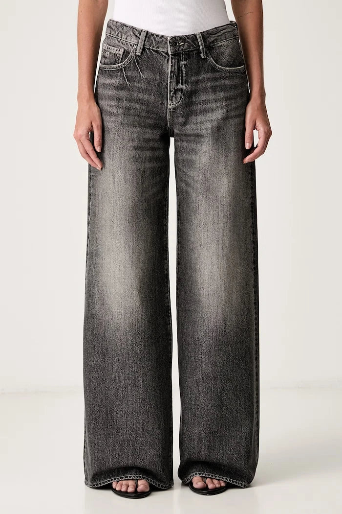 Armani Exchange kadın kot pantolon