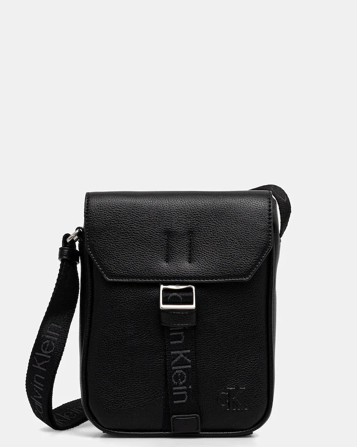 Calvin Klein Omuz Çantası