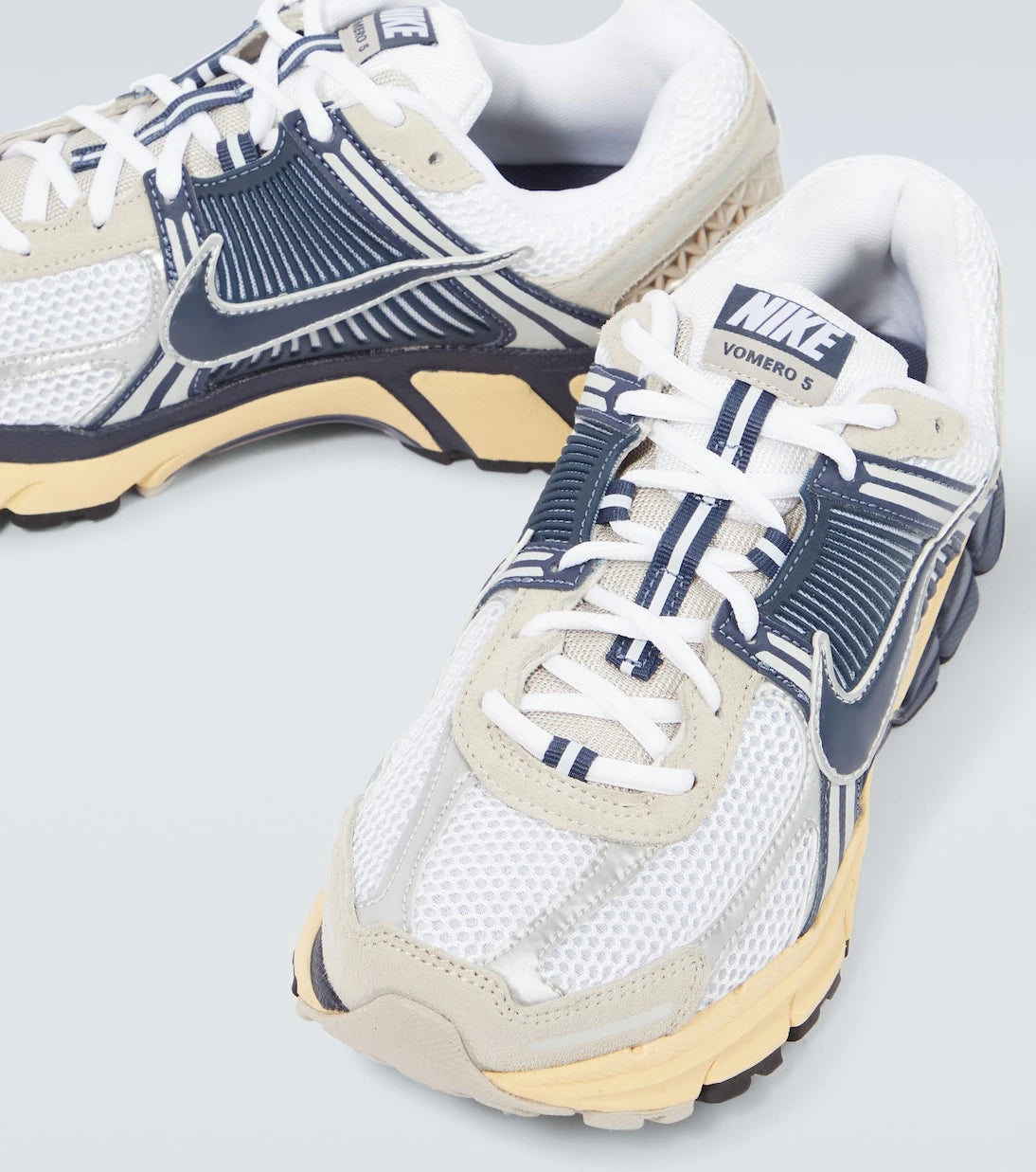 Nike - Zoom Vomero 5 sneakers