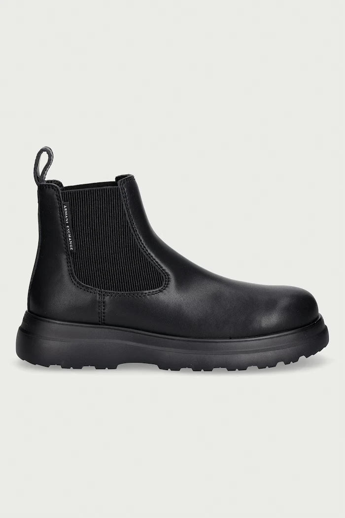 Armani Exchange Chelsea Bot