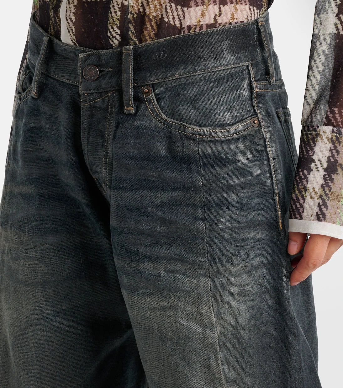 Acne Studios - 2006F distressed wide-leg jeans