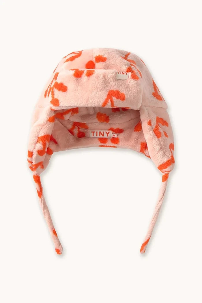 Детска шапка Tinycottons CHERRIES EARFLAP BEANIE