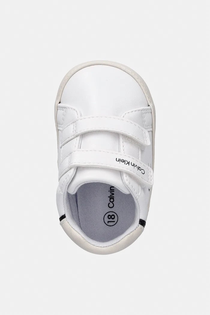 Calvin Klein маратонки за бебе