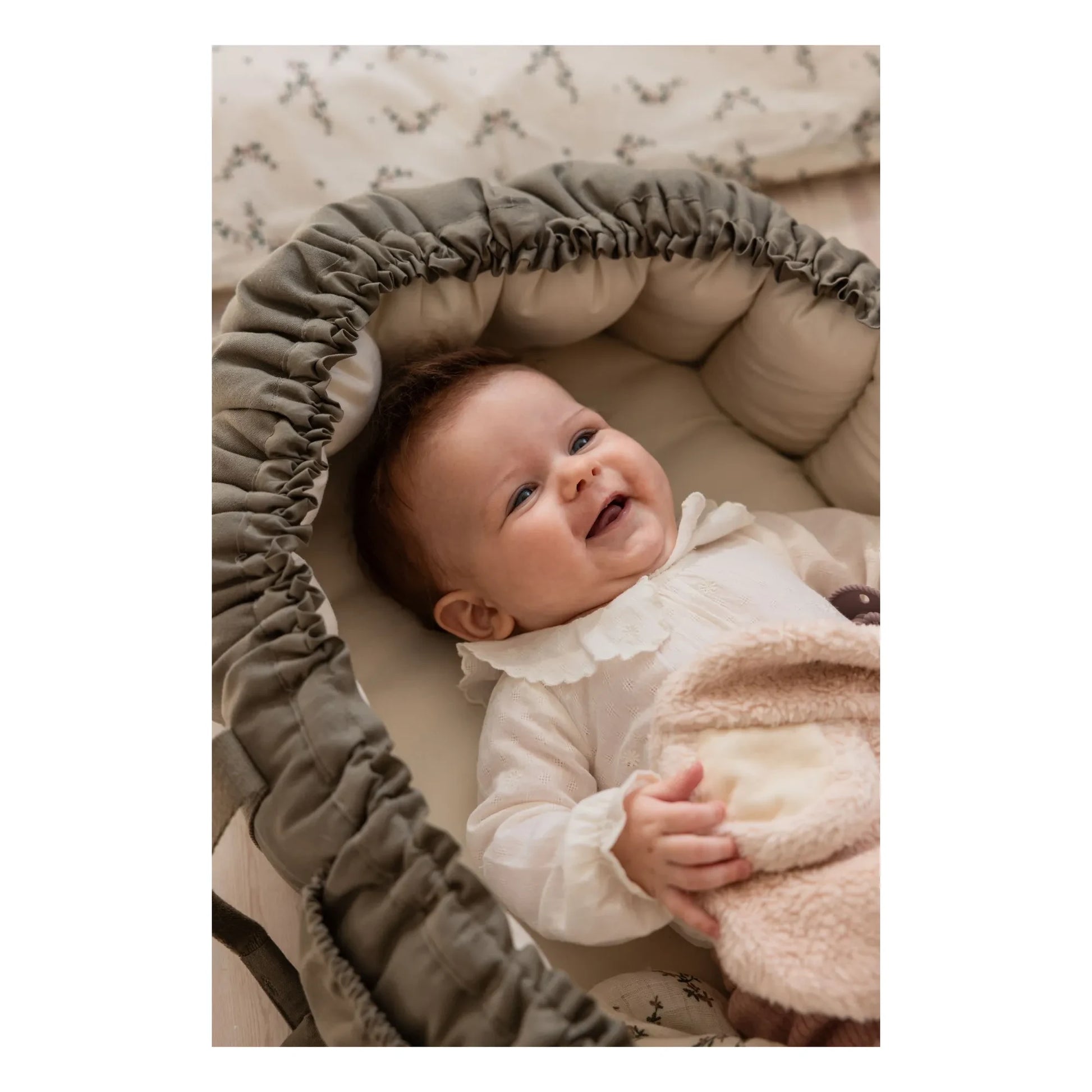 Sebra - 3 in 1 baby bassinet | Olive
