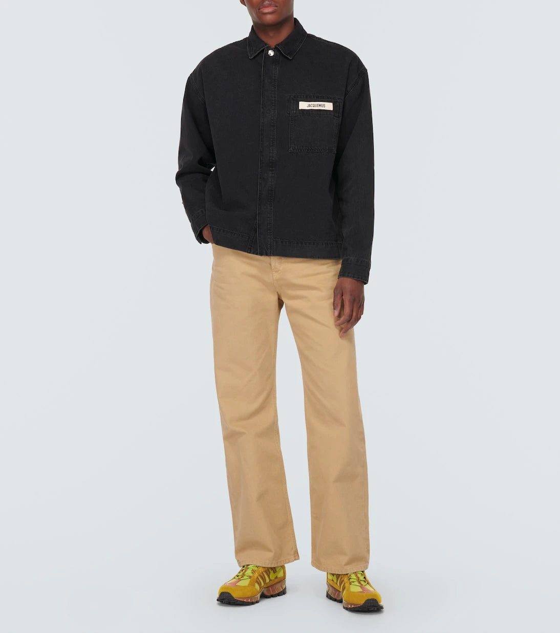 Nike - حذاء رياضي Air Humara جلدي