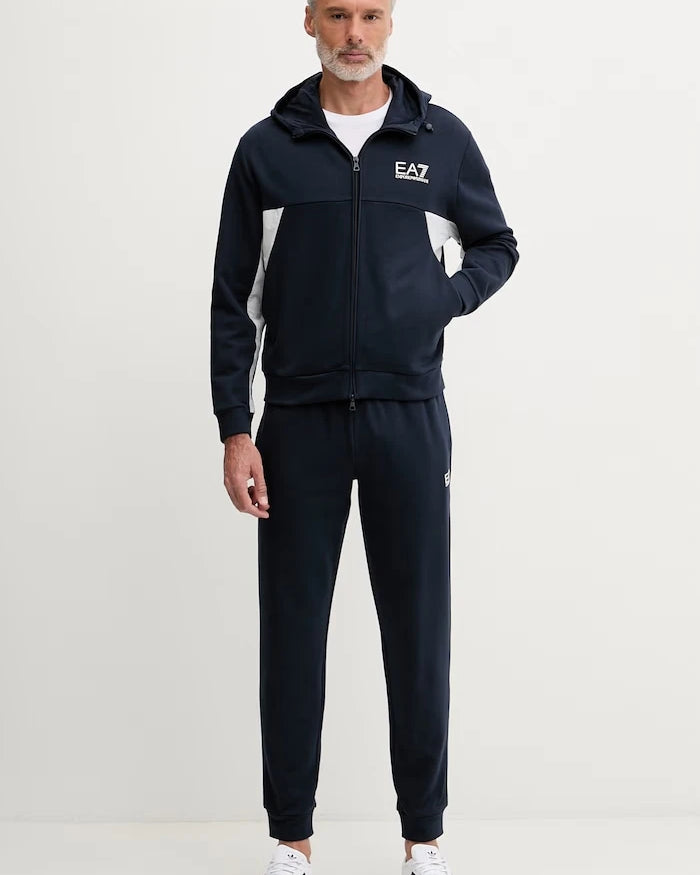 EA7 Emporio Armani erkek spor takımı