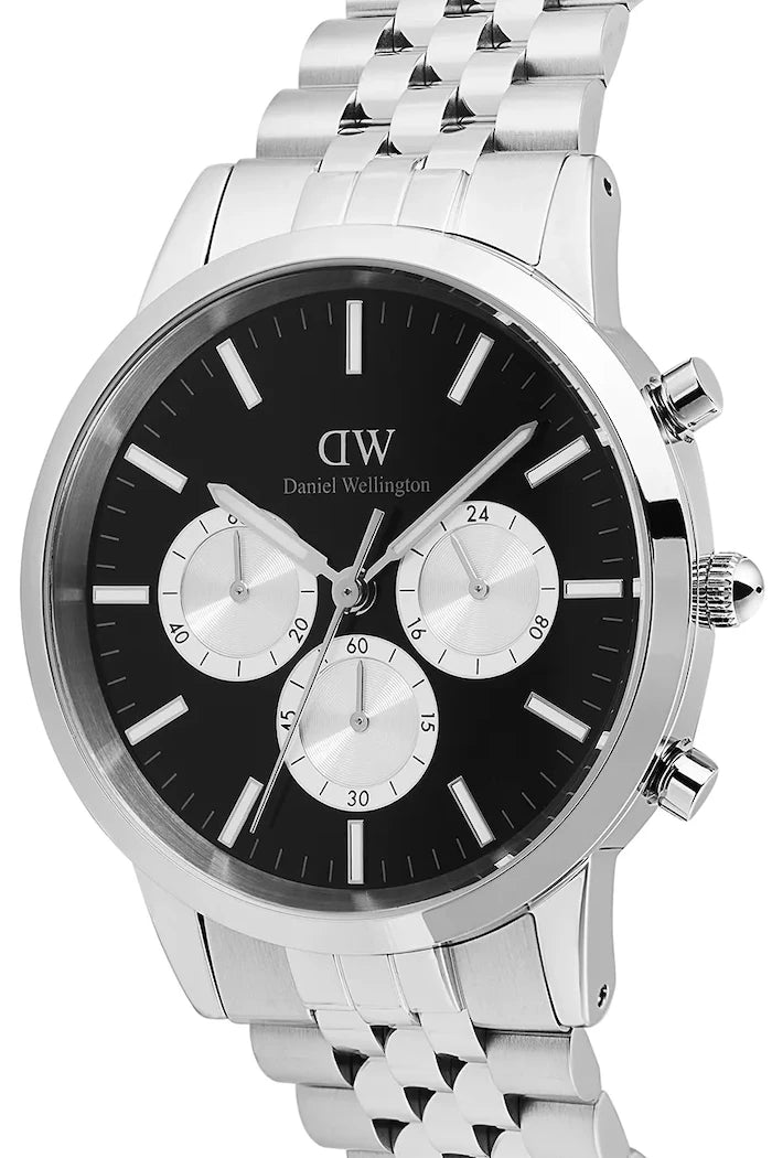 Часовник Daniel Wellington