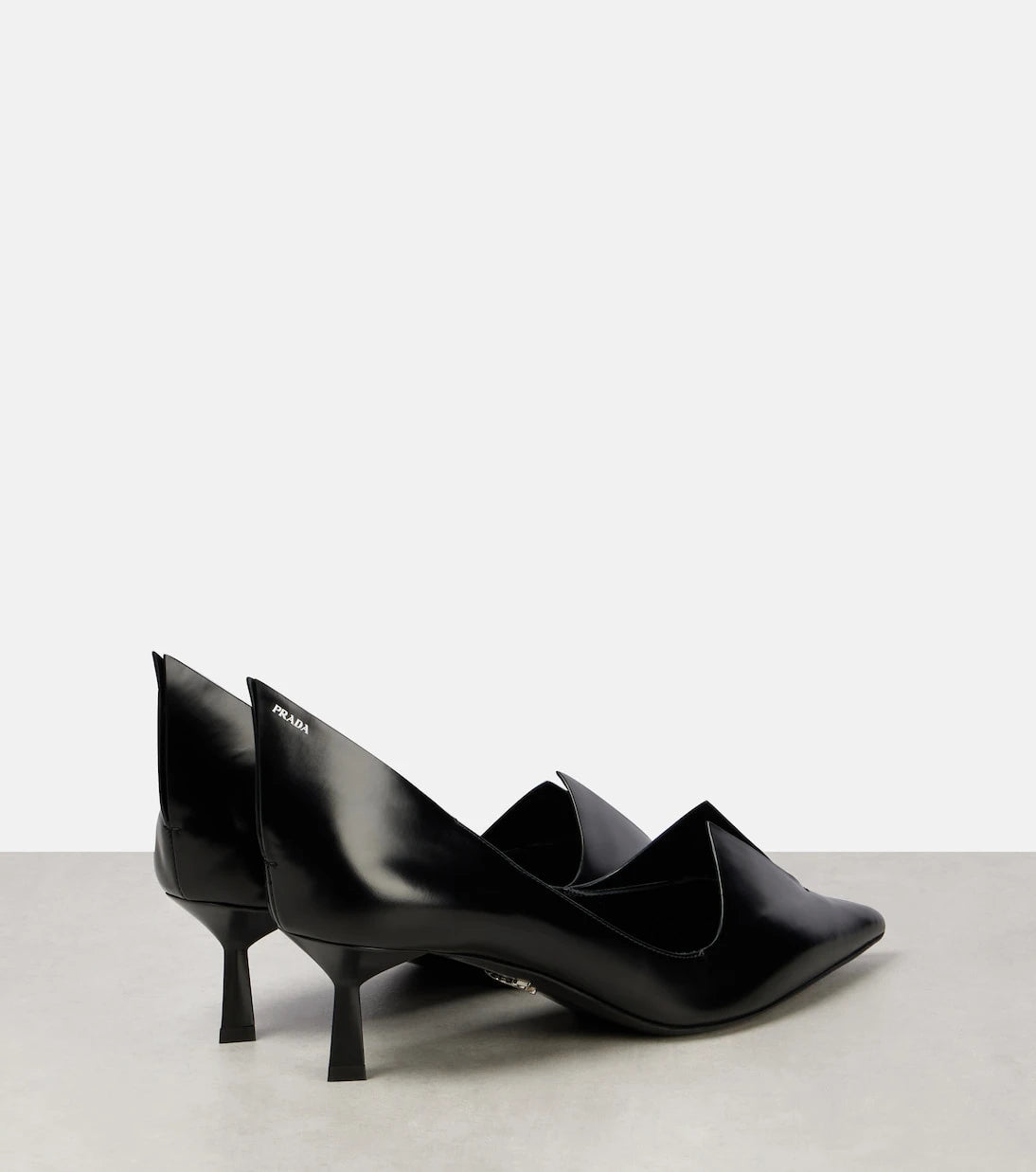 Prada - Leather pumps