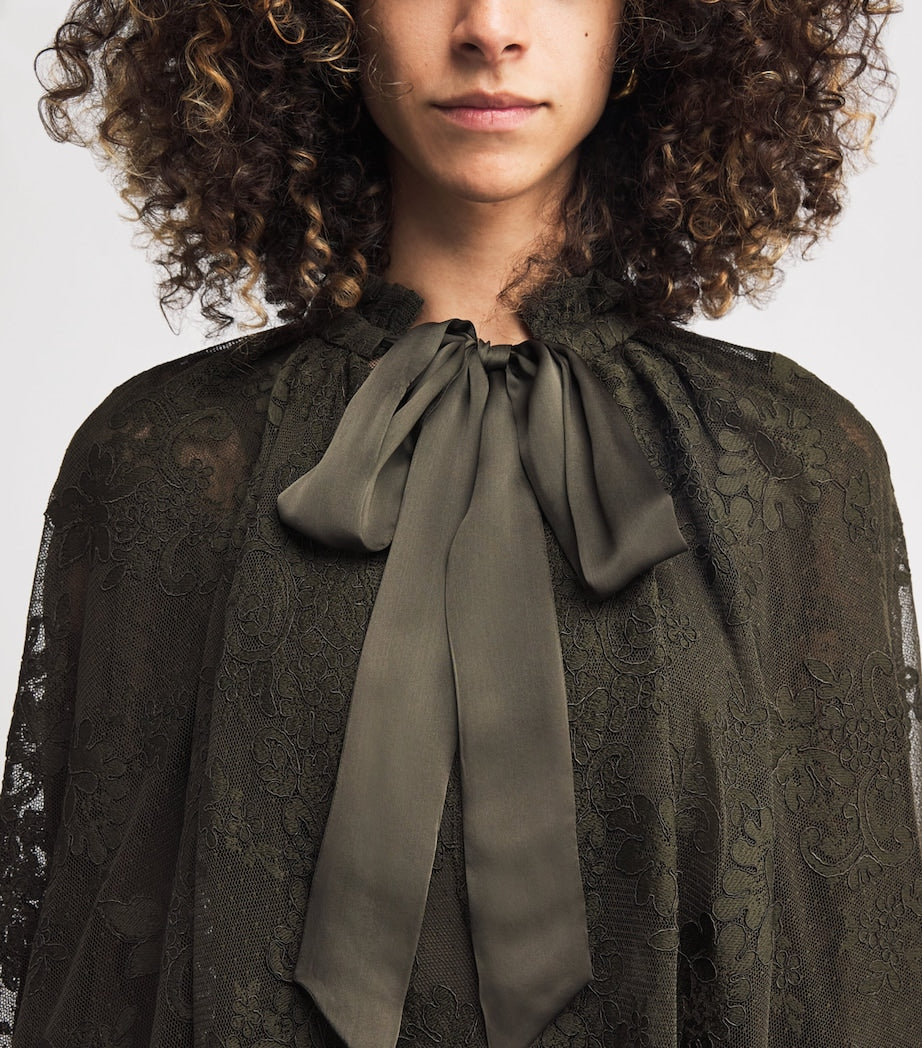 Lace Memento Cape