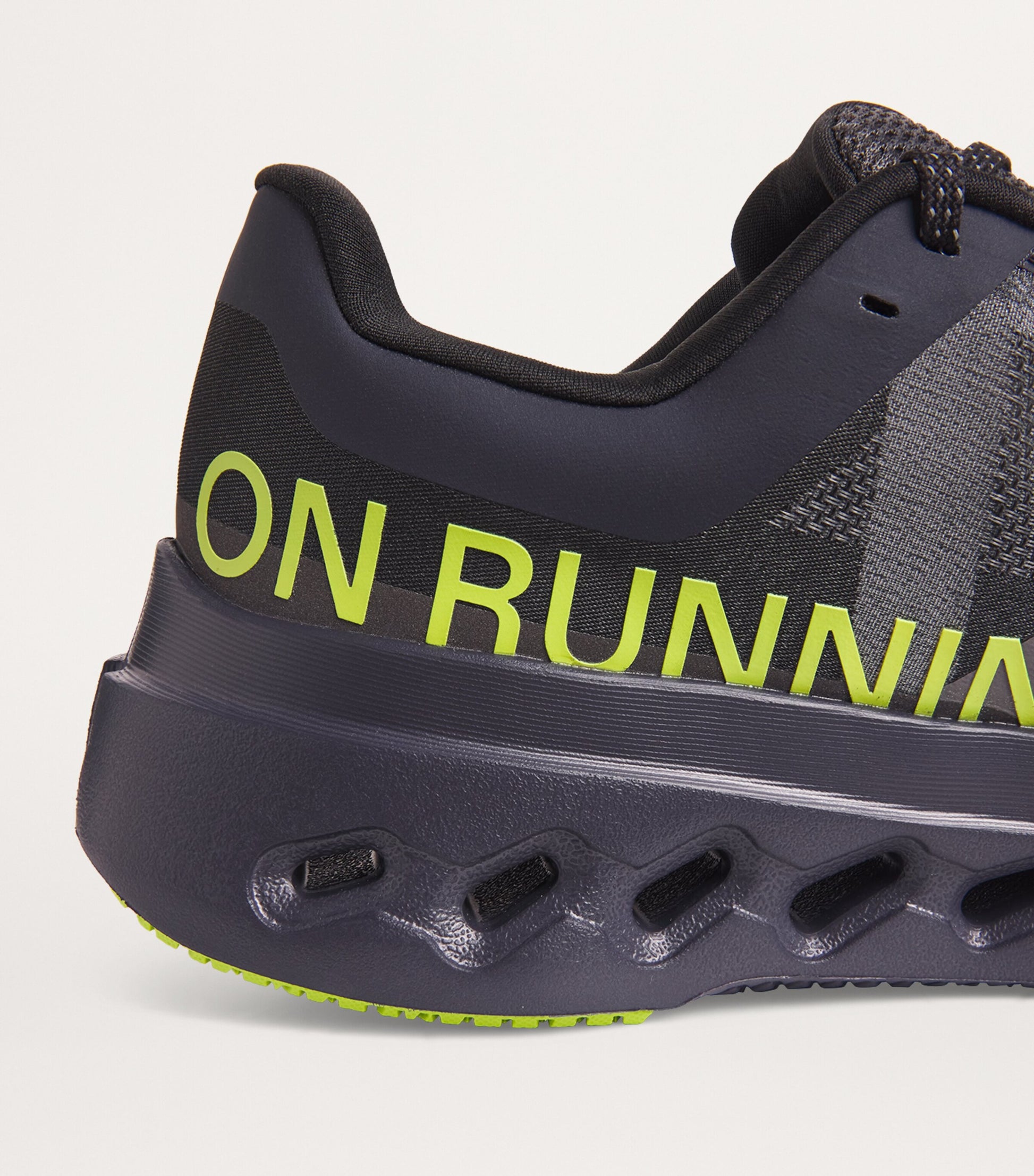 Black Cloudsurfer Next Trainers