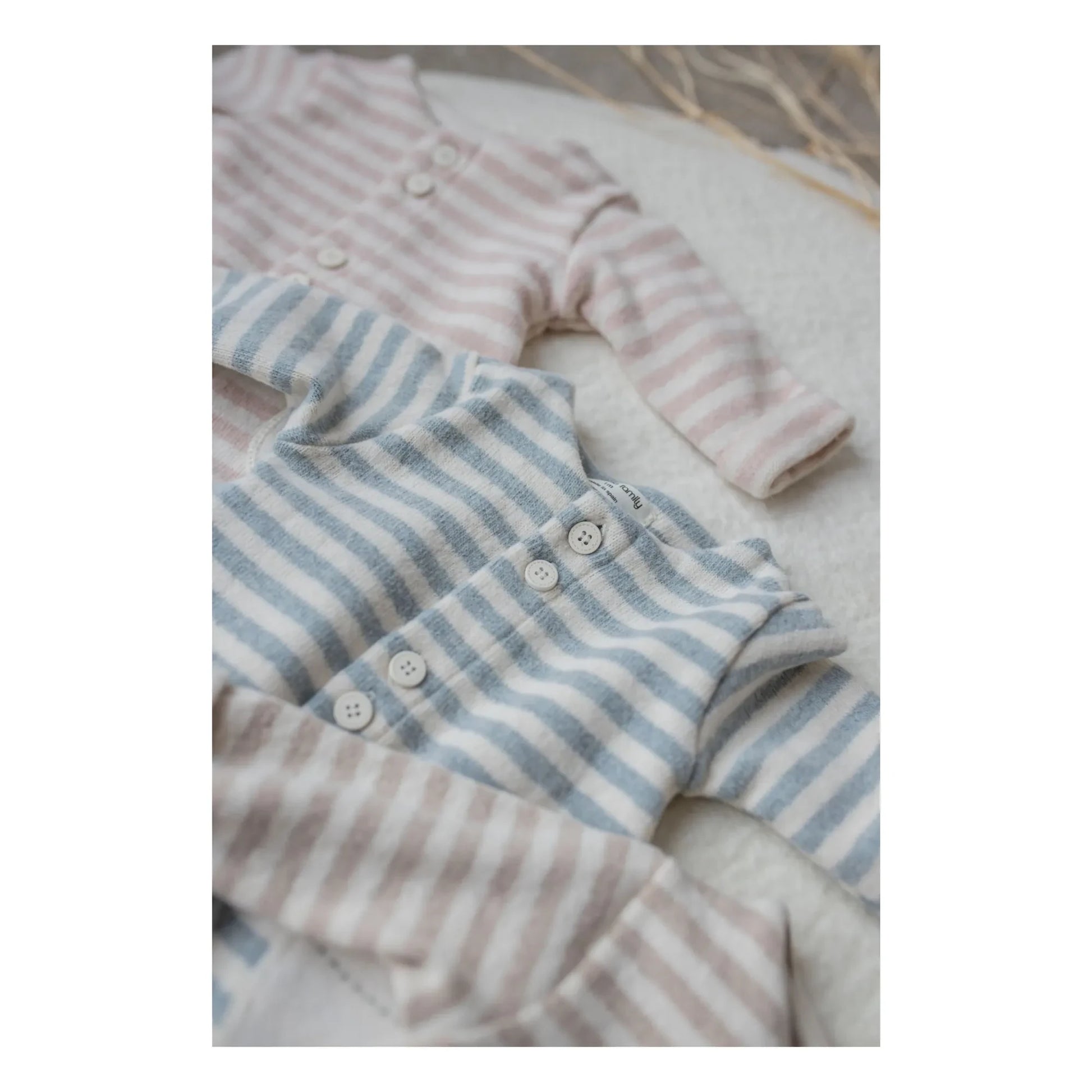 1+ in the family - Milo pyjamas | Grey blue