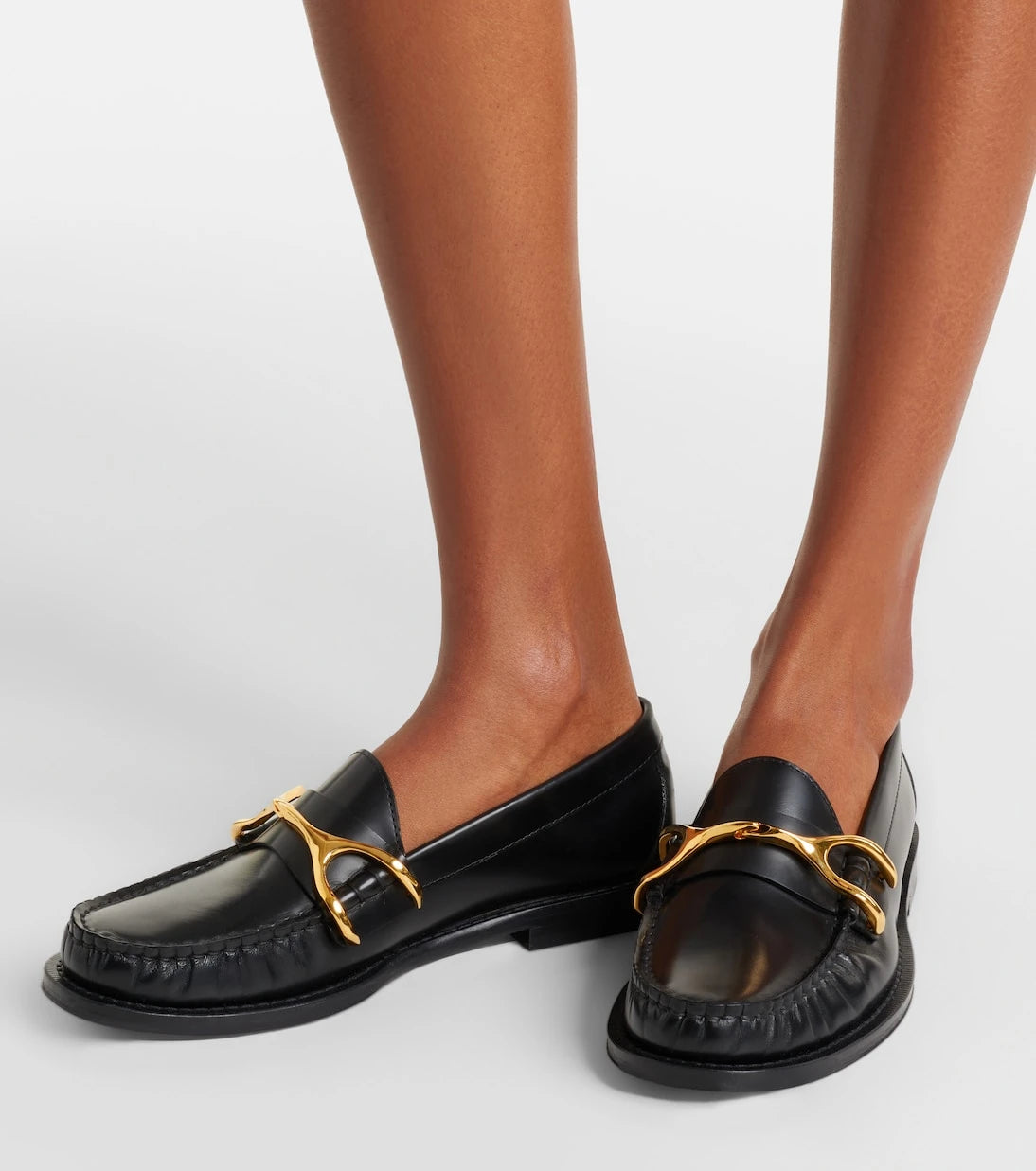 McQueen - Wishbone leather loafers