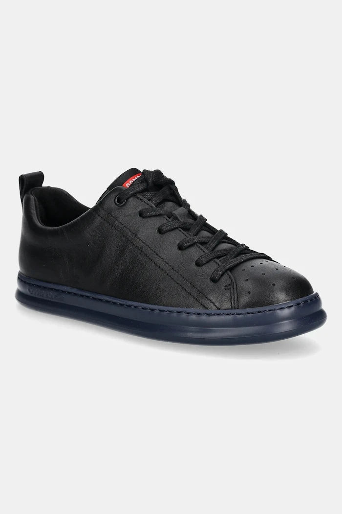 Camper - Runner Four