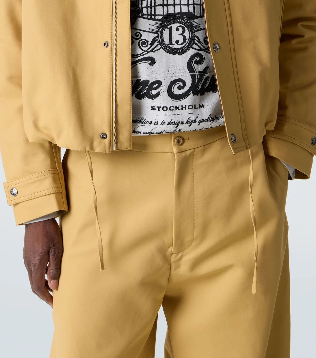 Acne Studios - بنطال واسع الساقين من القطن الساتان بخصر متوسط الارتفاع
