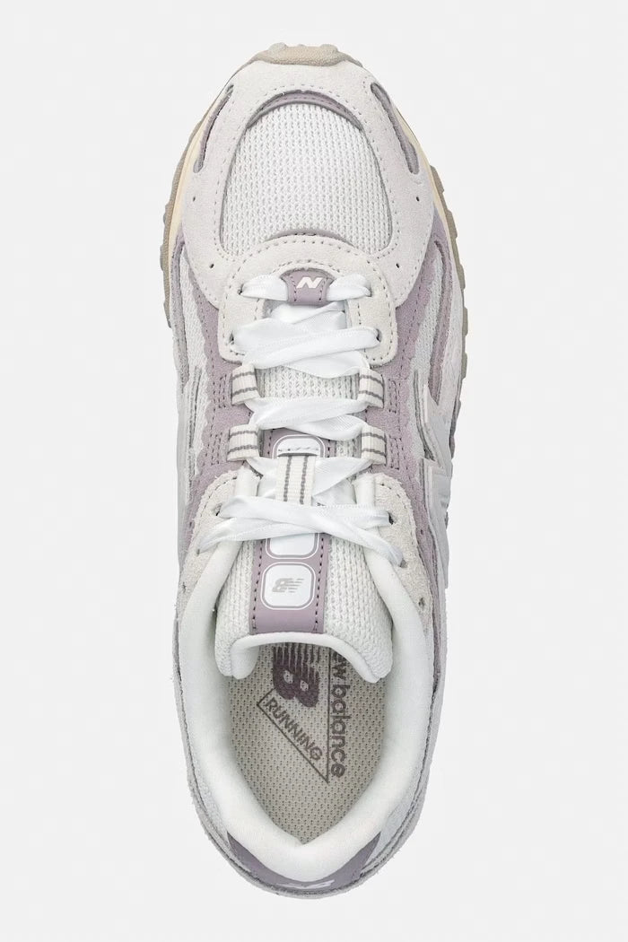 New Balance 204 маратонки дамски