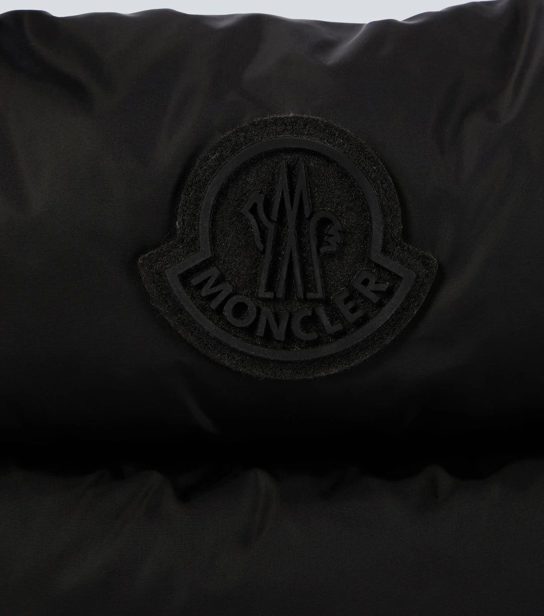 Moncler - Legere Büyük kapitone çanta