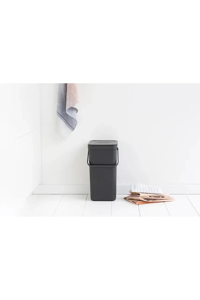 Кошче за боклук Brabantia Sort & Go 16 L