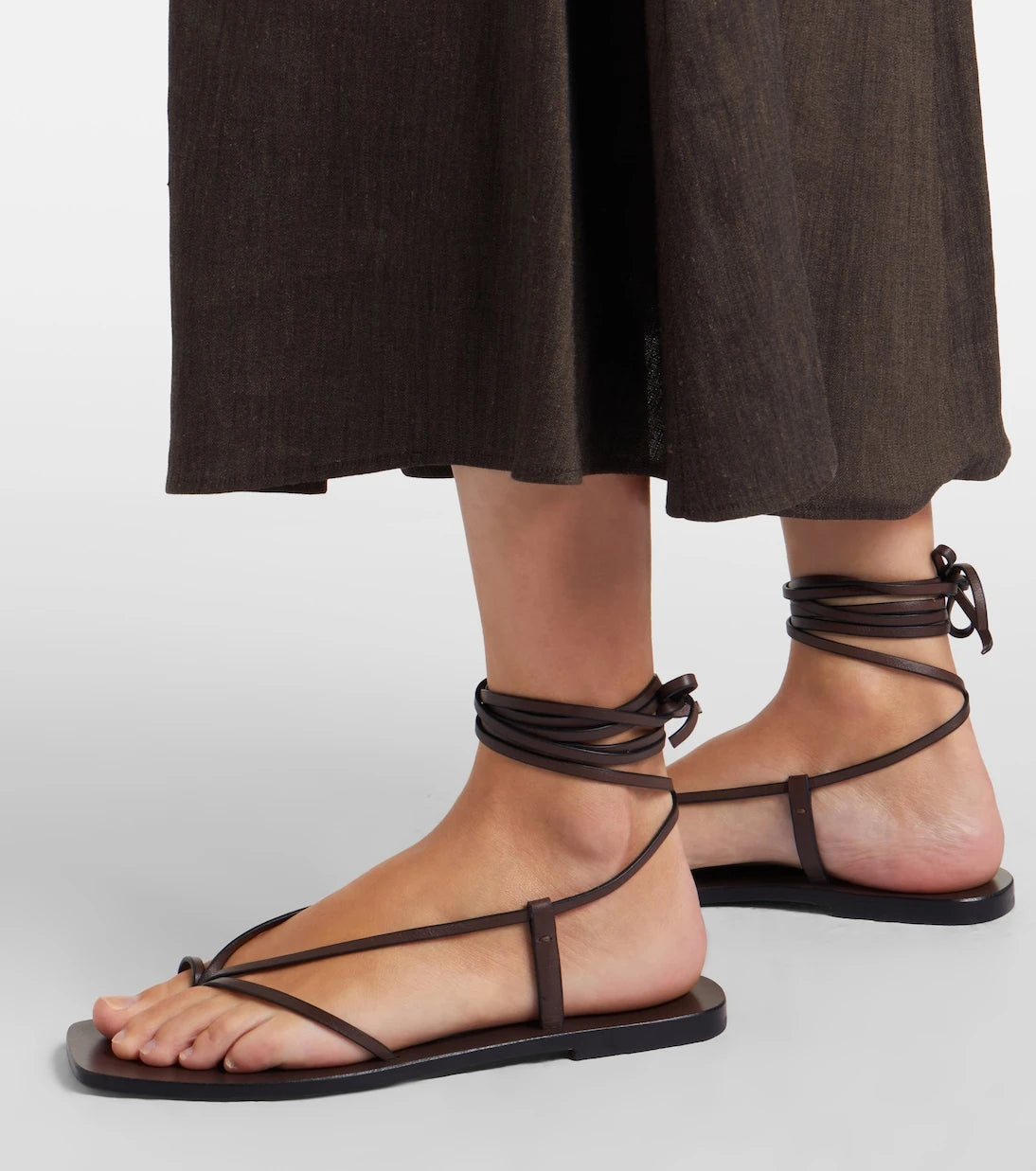 A.Emery - Nolan leather thong sandals