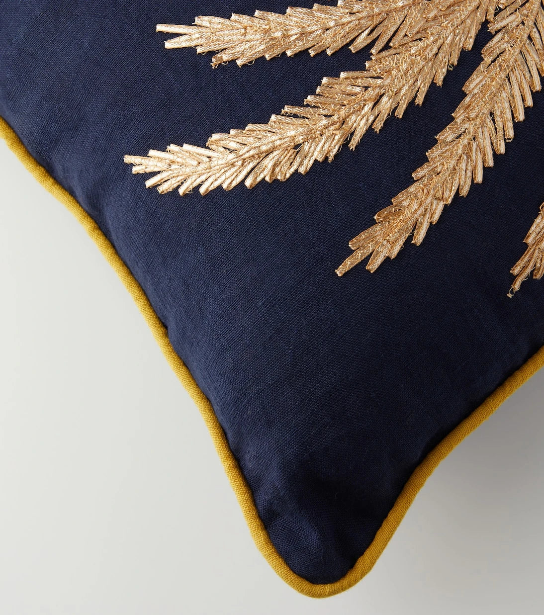 Les-Ottomans - Embroidered cotton canvas cushion