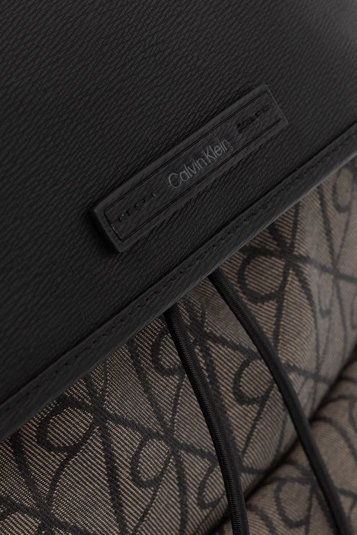 Calvin Klein erkek sırt çantası