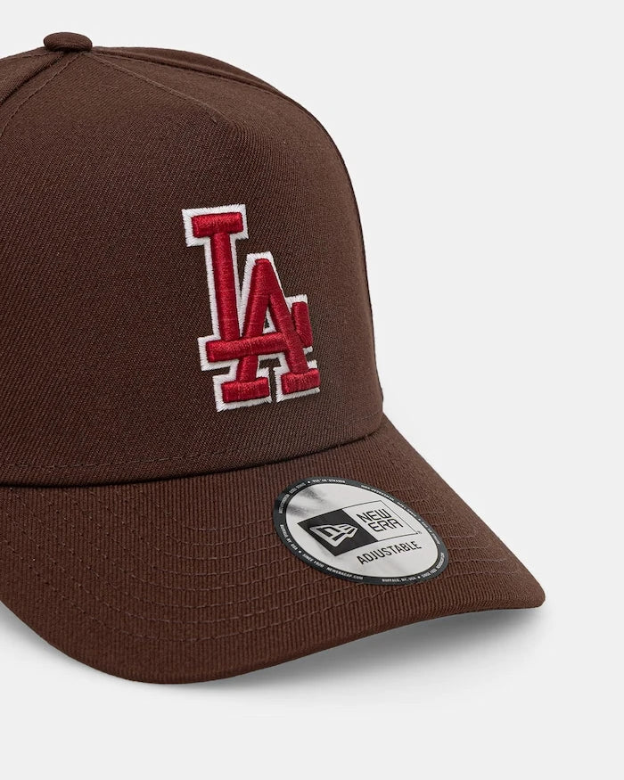 New Era OUTLINE SCRIPT E-FRAME Şapka