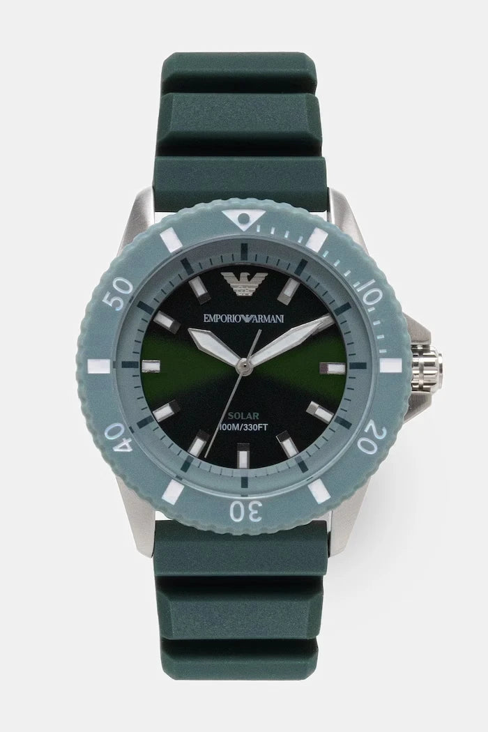 Emporio Armani Erkek Spor Saat World Explorer