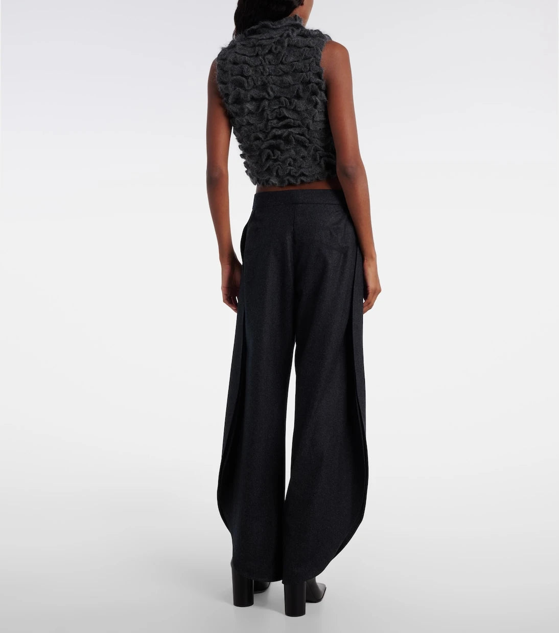 Alaïa - Wool barrel-leg pants